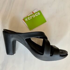 NEW w/ BOX Crocs Black "Cyprus IV" Heels Size 9